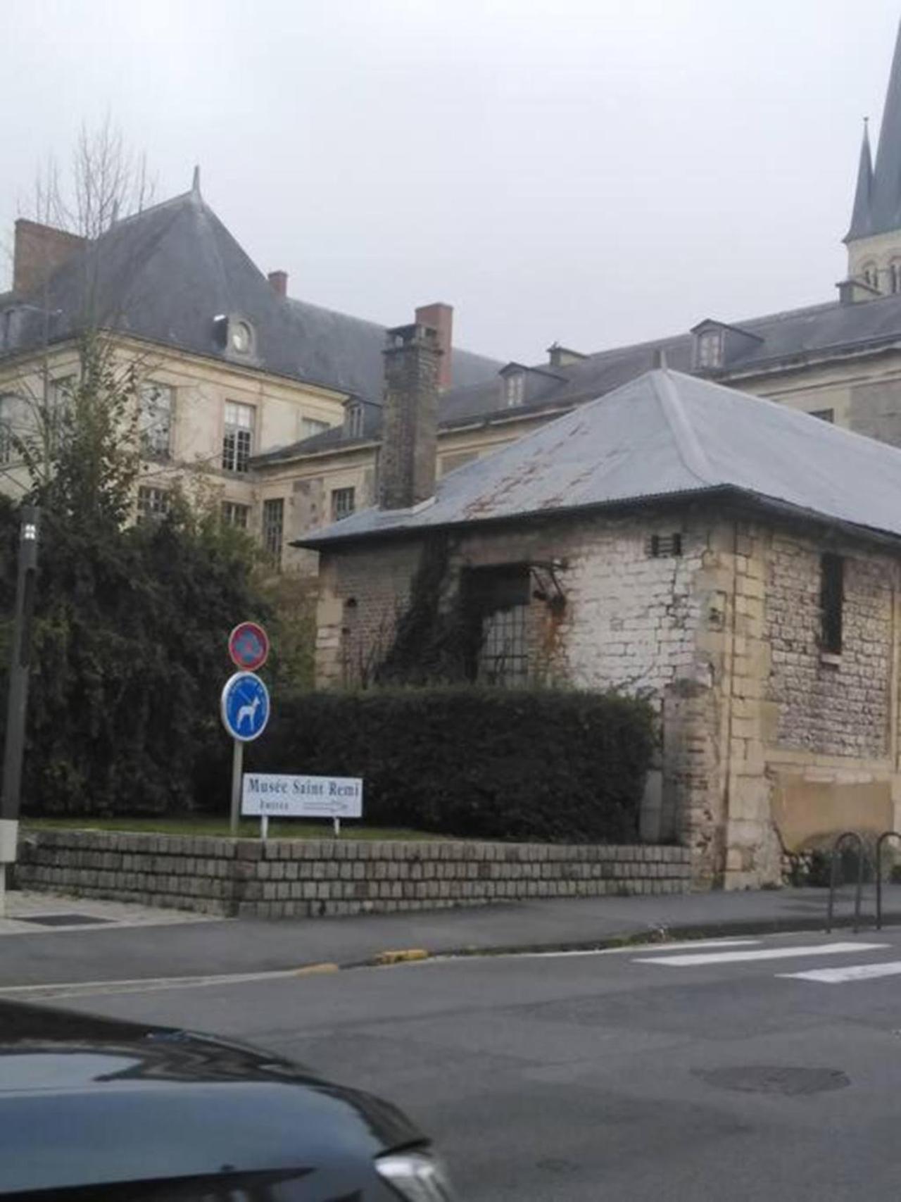Reims Centre-Ville - 2 Chambres - 6 Personnes Au 1 Er Etage Bagian luar foto