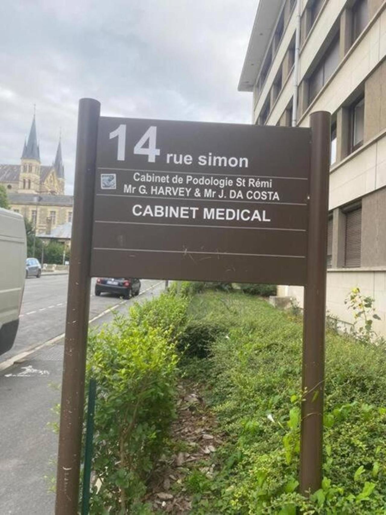 Reims Centre-Ville - 2 Chambres - 6 Personnes Au 1 Er Etage Bagian luar foto